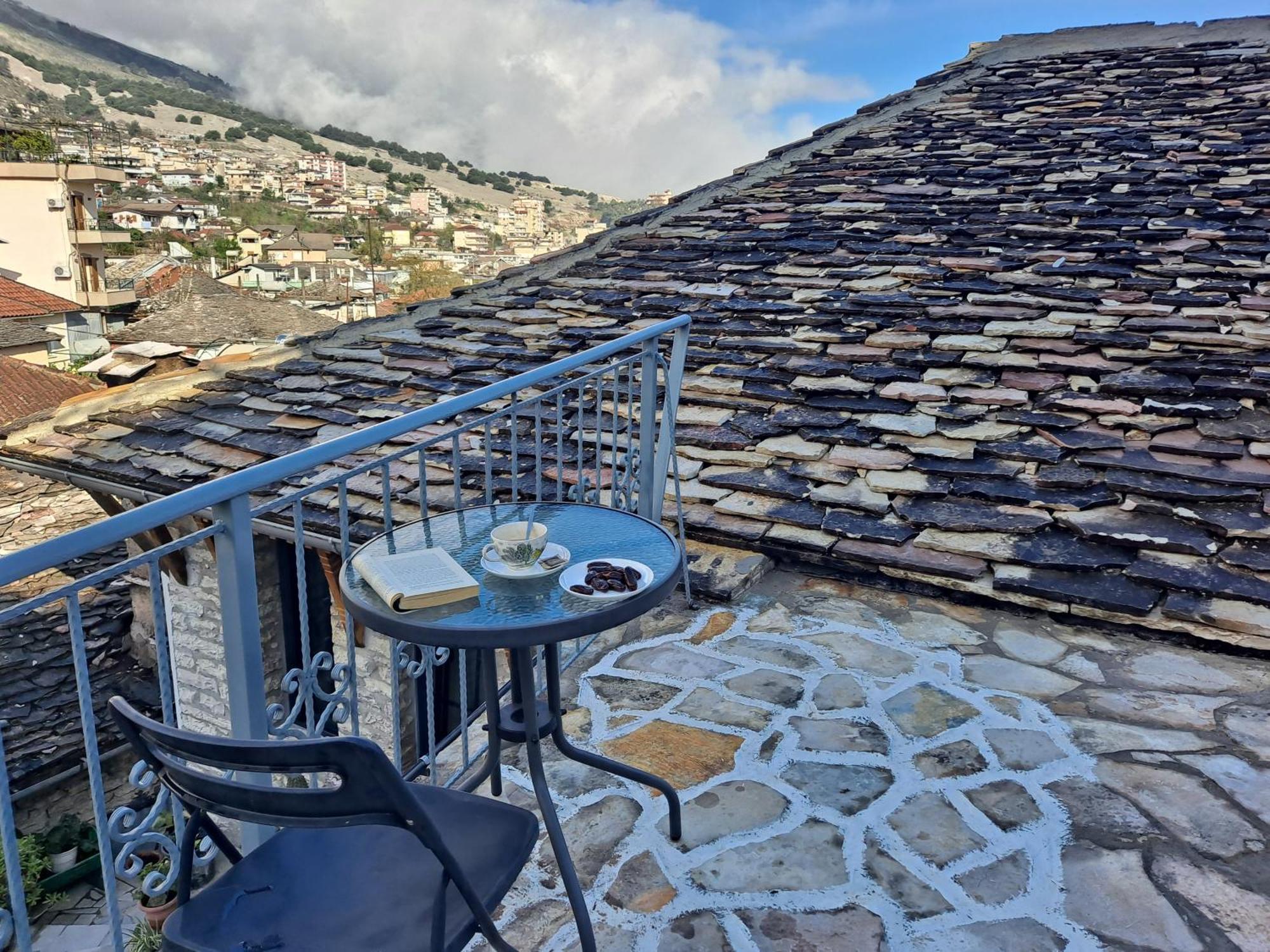 "Villa 70" Guesthouse Gjirokastër Exterior foto